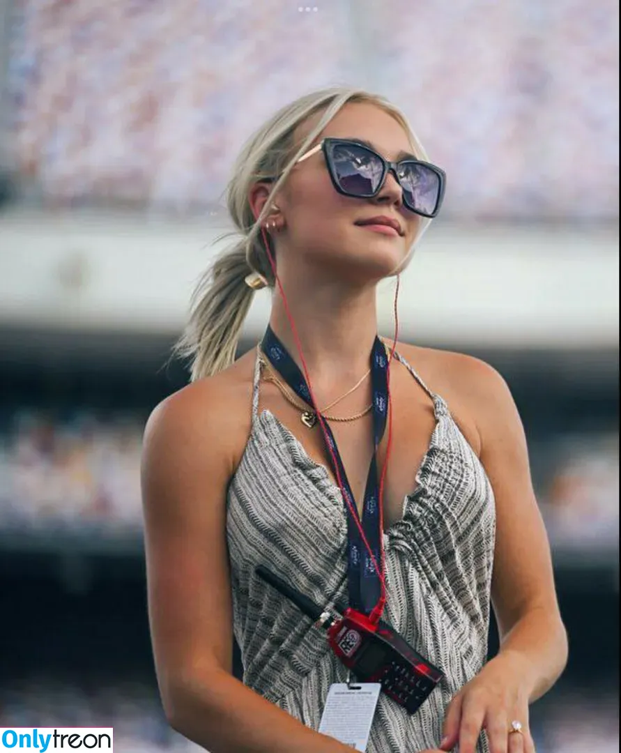 Natalie Decker nude photo #0217 (NatalieRacing / nataliedecker / user)