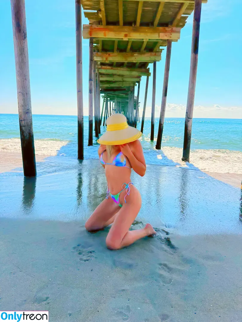 Natalie Decker nude photo #0344 (NatalieRacing / nataliedecker / user)