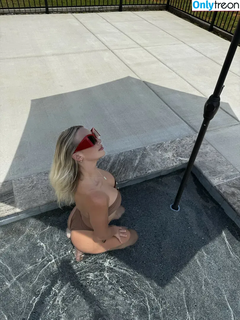 Natalie Decker nude photo #0367 (NatalieRacing / nataliedecker / user)