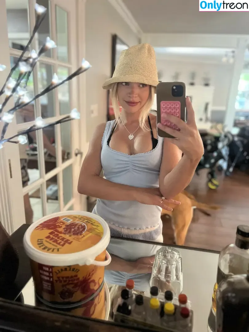 Natalie Decker nude photo #0376 (NatalieRacing / nataliedecker / user)