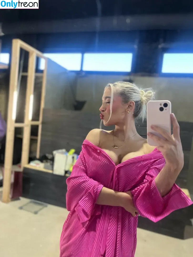 Natalie Decker nude photo #0499 (NatalieRacing / nataliedecker / user)