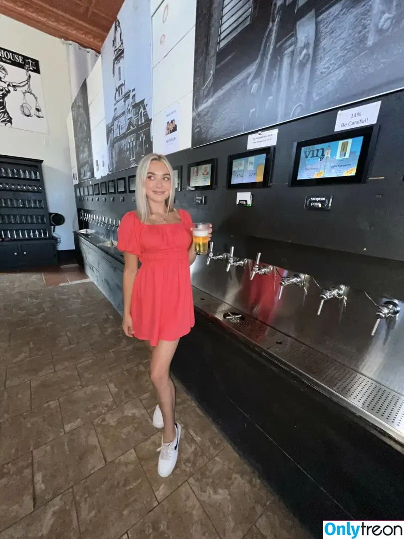 Natalie Decker nude photo #0503 (NatalieRacing / nataliedecker / user)