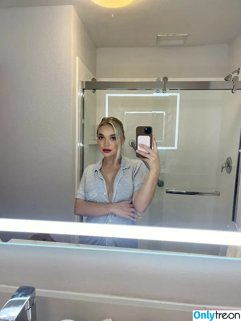 Natalie Decker nude photo #0741 (NatalieRacing / nataliedecker / user)