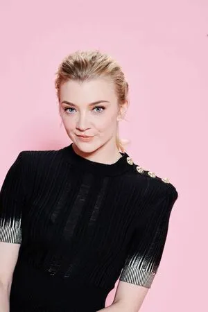 Natalie Dormer / nataliedormerig nude photo #0076