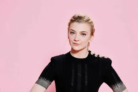 Natalie Dormer / nataliedormerig nude photo #0084