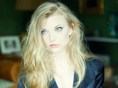 Natalie Dormer / nataliedormerig nude photo #0117