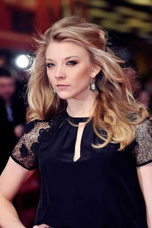 Natalie Dormer / nataliedormerig nude photo #0137