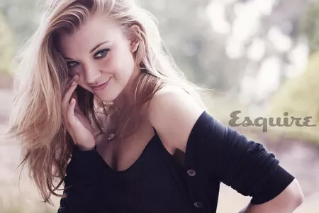 Natalie Dormer / nataliedormerig nude photo #0285
