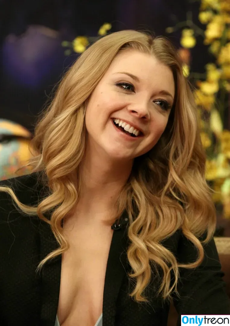 Natalie Dormer nude photo #0045 (nataliedormerig)