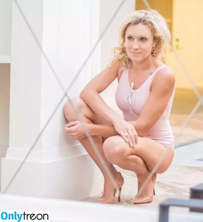 Natalie Gulbis голая photo #0023 (nataliegulbis)