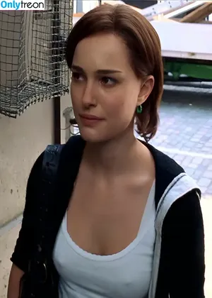 Natalie Portman / natalieportman nude photo #1738