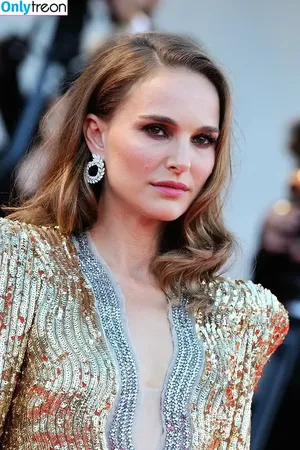 Natalie Portman / natalieportman nude photo #1839
