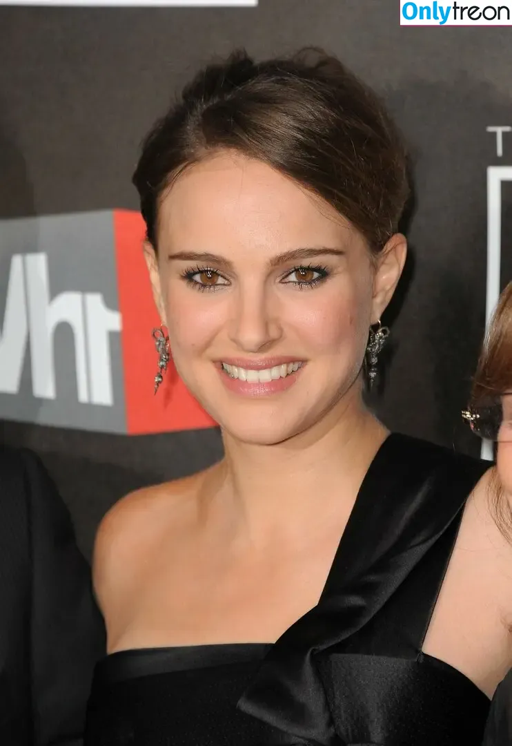 Natalie Portman голая photo #1588 (natalieportman)