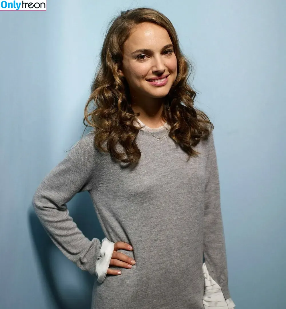 Natalie Portman nude photo #1695 (natalieportman)