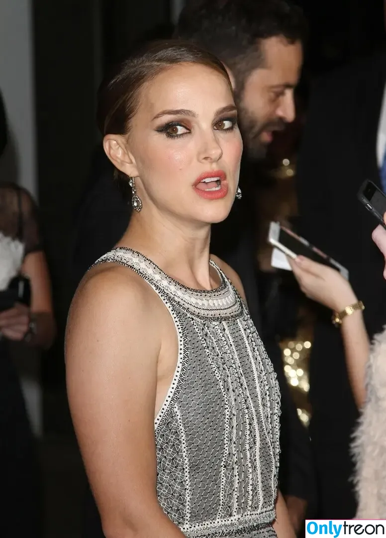 Natalie Portman голая photo #1882 (natalieportman)