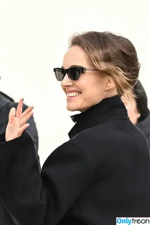 Natalie Portman / natalieportman фото голая #2055