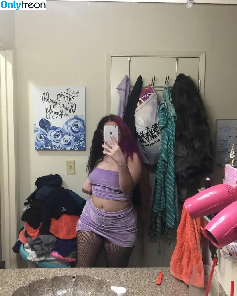 Natalie Renee Fitzgerald nude photo #0003 (gothiccmamii27 / gothiccmamii97)
