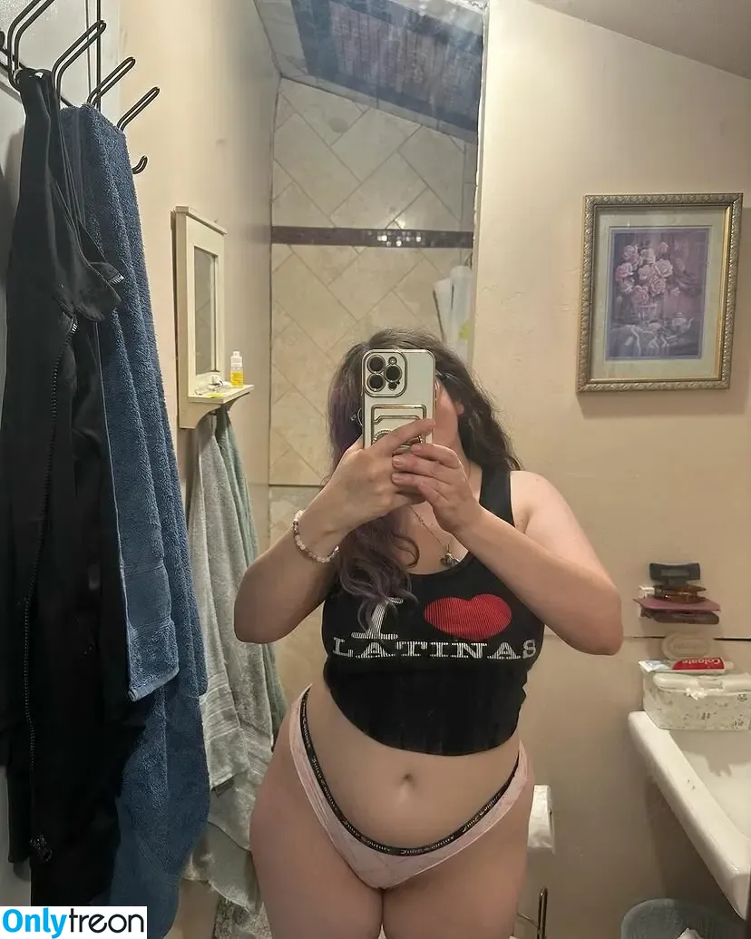 Natalie Renee Fitzgerald nude photo #0047 (gothiccmamii27 / gothiccmamii97)