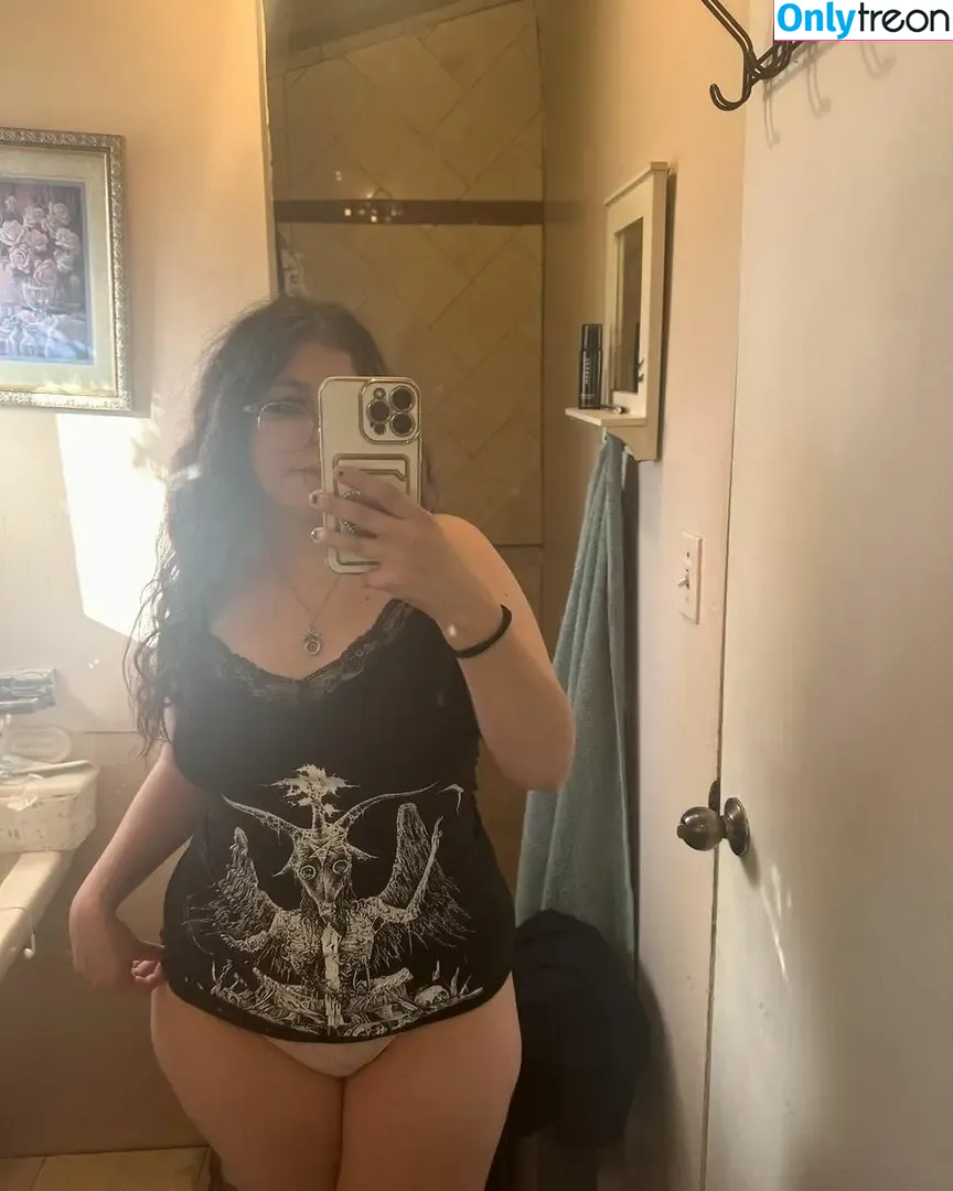 Natalie Renee Fitzgerald голая photo #0066 (gothiccmamii27 / gothiccmamii97)