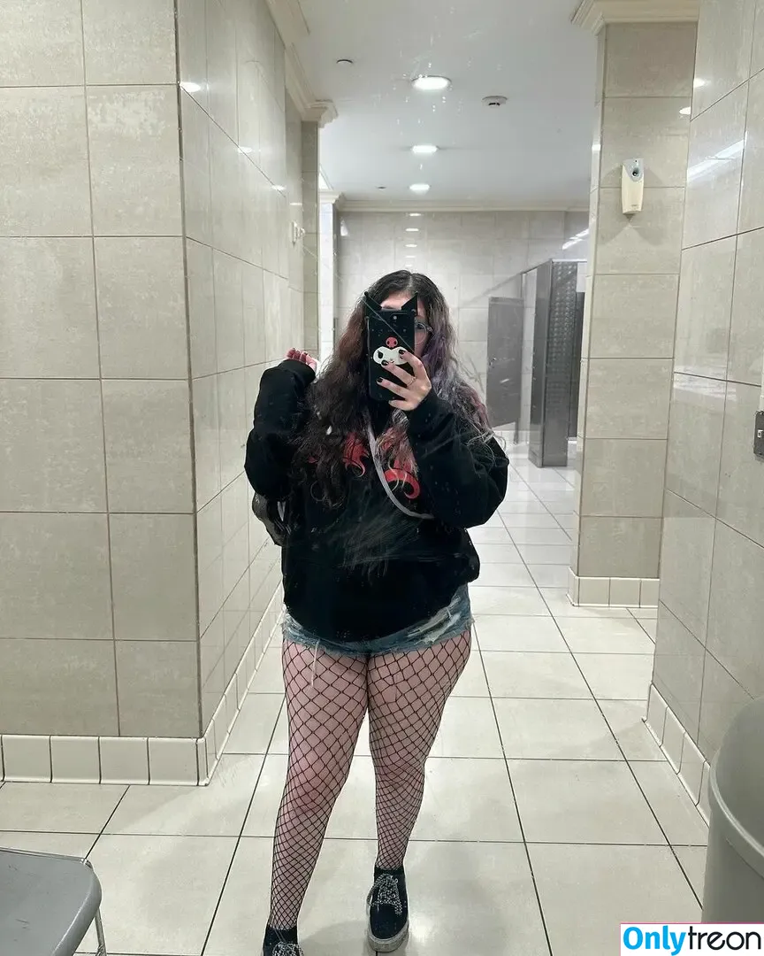 Natalie Renee Fitzgerald голая photo #0073 (gothiccmamii27 / gothiccmamii97)