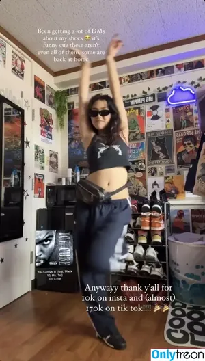 Natalie Tran / itsnatalietran nude photo #0037