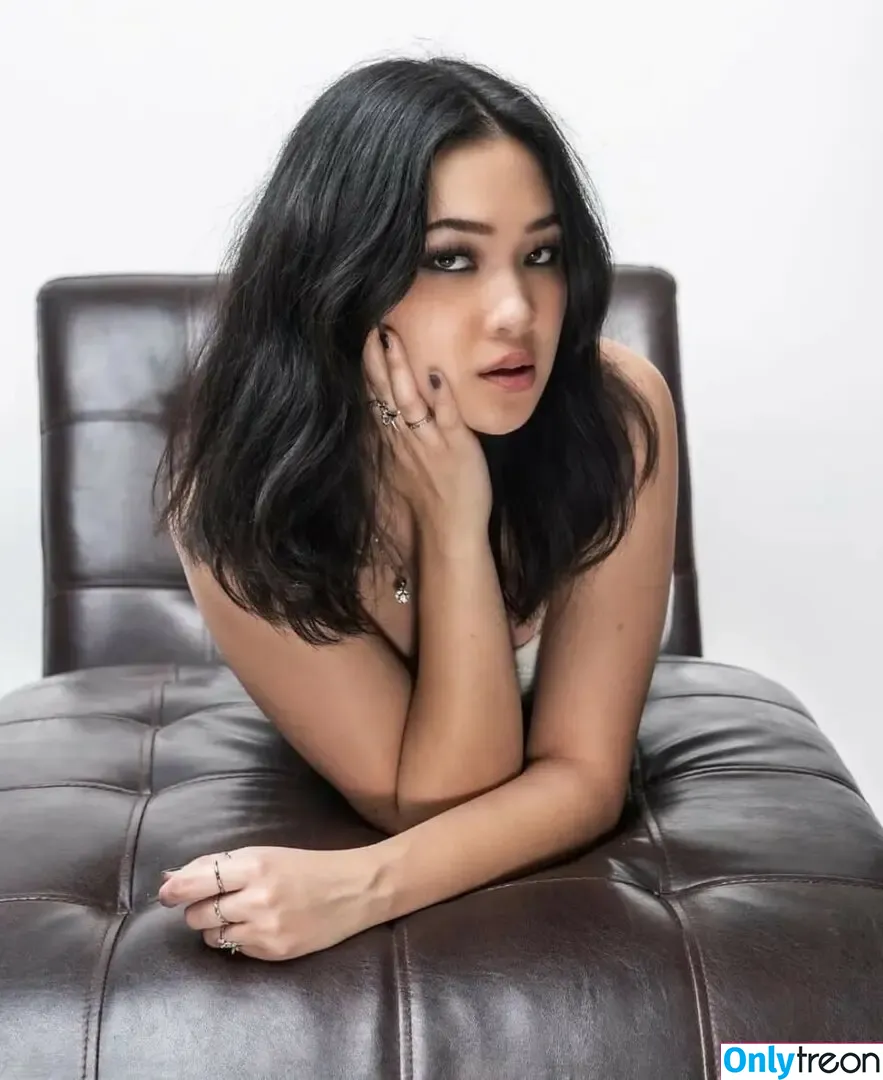Natalie Tran nude photo #0061 (itsnatalietran)