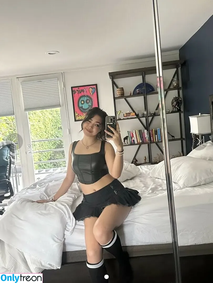 Natalie Tran nude photo #0173 (itsnatalietran)
