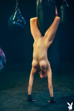 Nataliemaeyoga фото голая #0013
