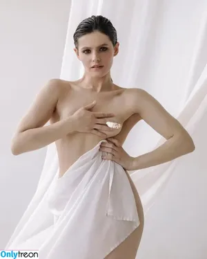 Natalya Babenko / natalibabenko nude photo #0007