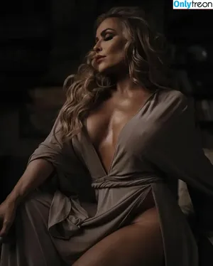 Natalya Neidhart / Wwe / jenni-neidhart / natalya_boat nude photo #0747