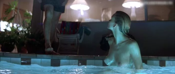 Natasha Henstridge / natashahenstridge / nathenstridge nude photo #0039