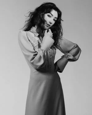 Natasha Liu Bordizzo / natashaliubordizzo nude photo #0166