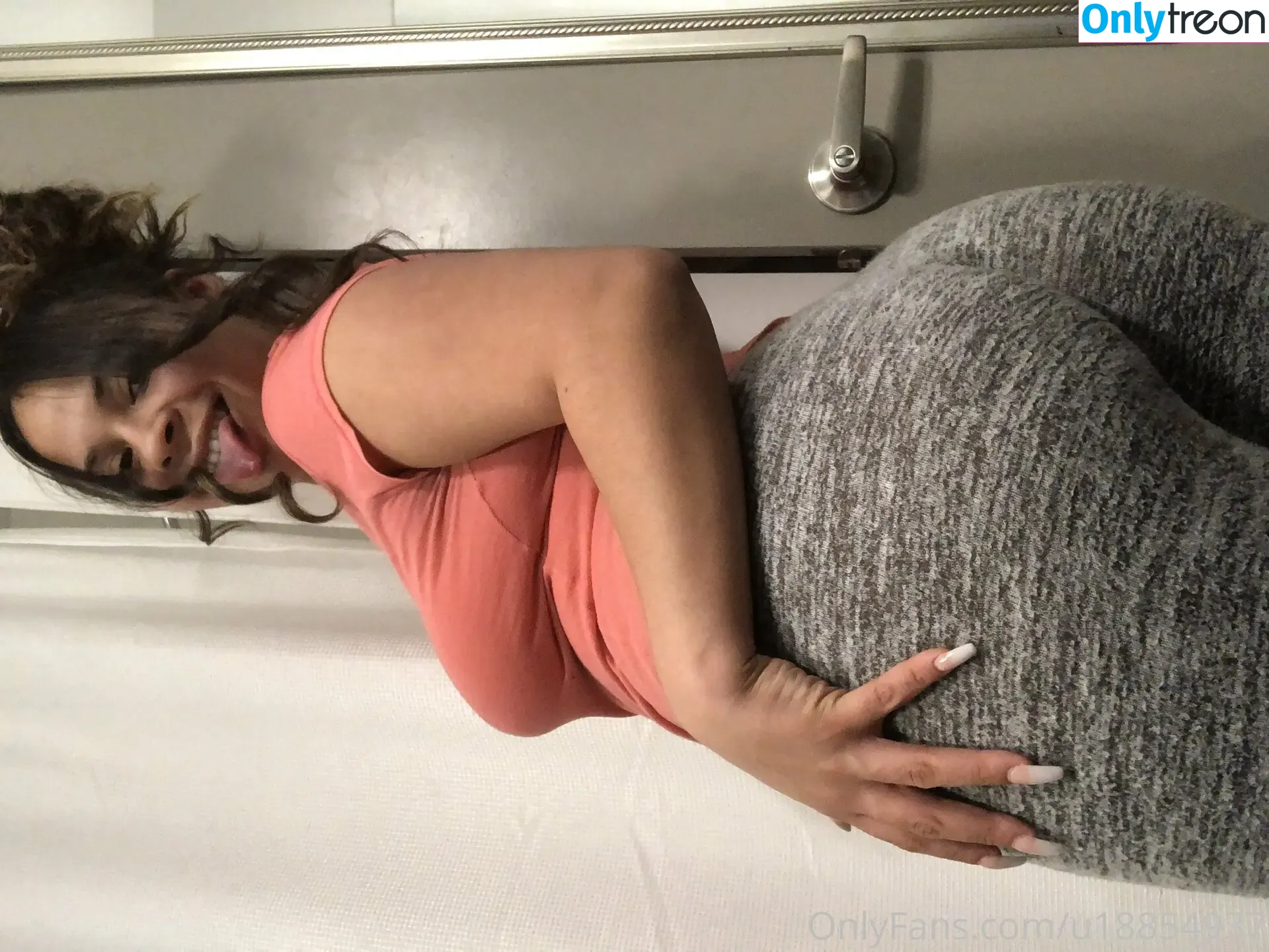 natashawetwet nude photo #0020 (natashawetwet)