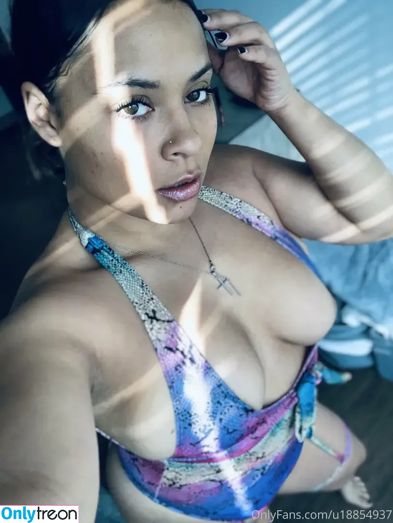 natashawetwet nude photo #0059 (natashawetwet)