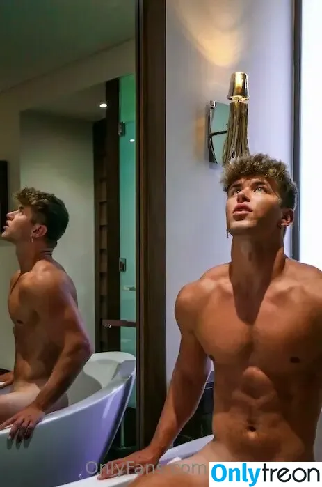 nategarner голая photo #0019 (nategarner)