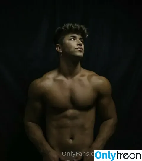nategarner голая photo #0061 (nategarner)