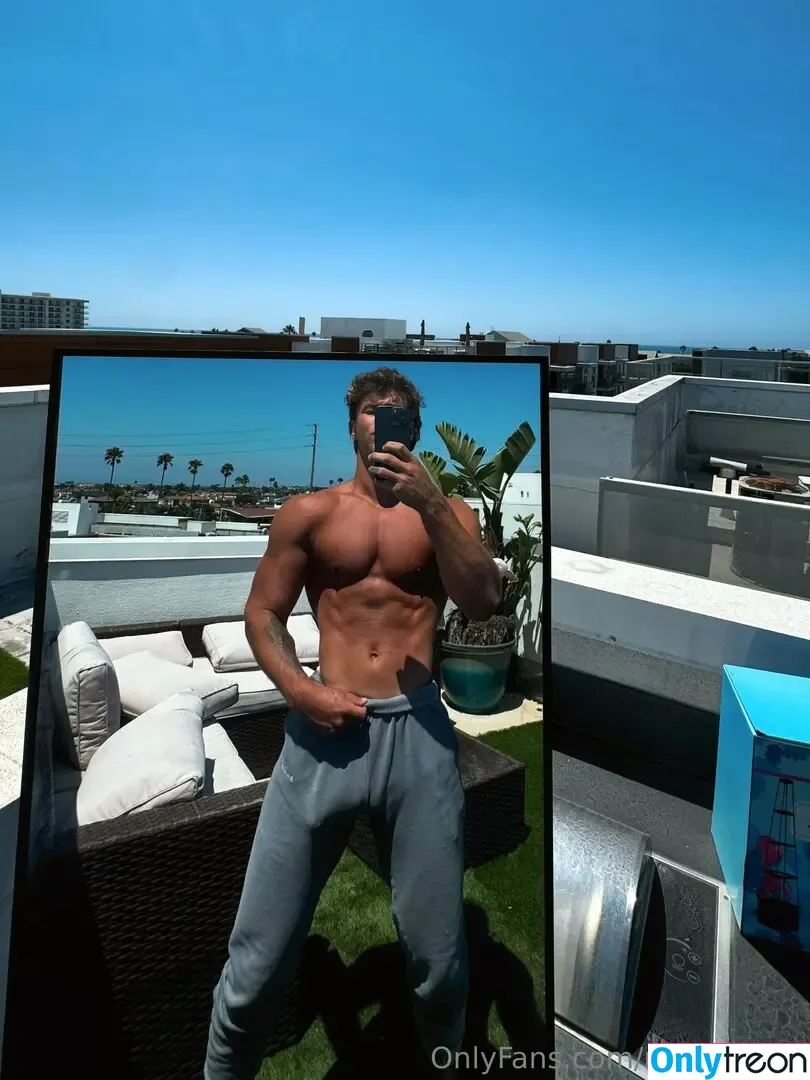 nategarner голая photo #0094 (nategarner)