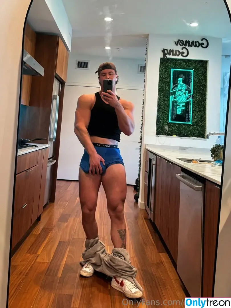 nategarner nude photo #0104 (nategarner)