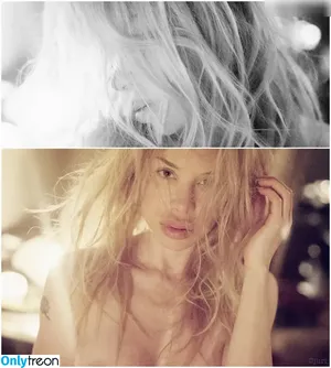 Nathalie Crivelli / fitalexa / littlefitmuse / luckymuse / nathalie.crivelli фото голая #0055