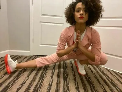 Nathalie Emmanuel / missnemmanuel / nathalieemmanuel фото голая #0106