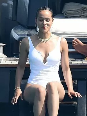 Nathalie Emmanuel / missnemmanuel / nathalieemmanuel фото голая #0237