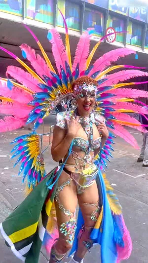 Nathalie Emmanuel / missnemmanuel / nathalieemmanuel фото голая #0283