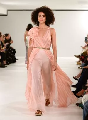 Nathalie Emmanuel / missnemmanuel / nathalieemmanuel фото голая #0294