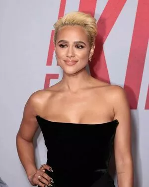 Nathalie Emmanuel / missnemmanuel / nathalieemmanuel фото голая #0360