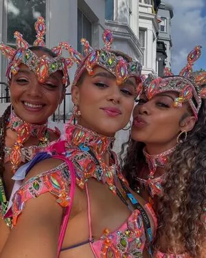 Nathalie Emmanuel / missnemmanuel / nathalieemmanuel фото голая #0382
