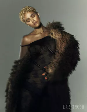 Nathalie Emmanuel / missnemmanuel / nathalieemmanuel фото голая #0398