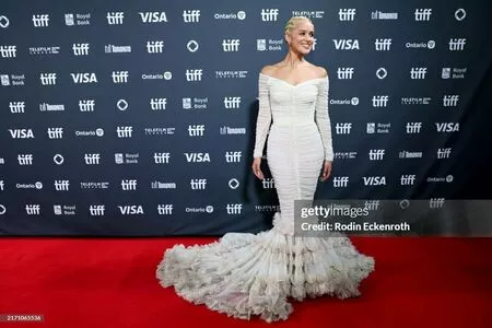 Nathalie Emmanuel / missnemmanuel / nathalieemmanuel фото голая #0416
