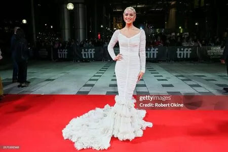 Nathalie Emmanuel / missnemmanuel / nathalieemmanuel фото голая #0431