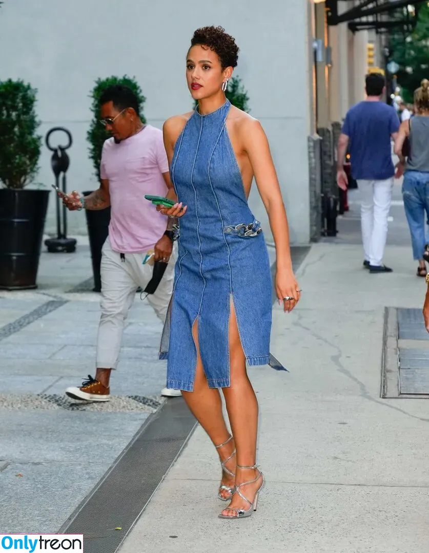 Nathalie Emmanuel nude photo #0057 (missnemmanuel / nathalieemmanuel)