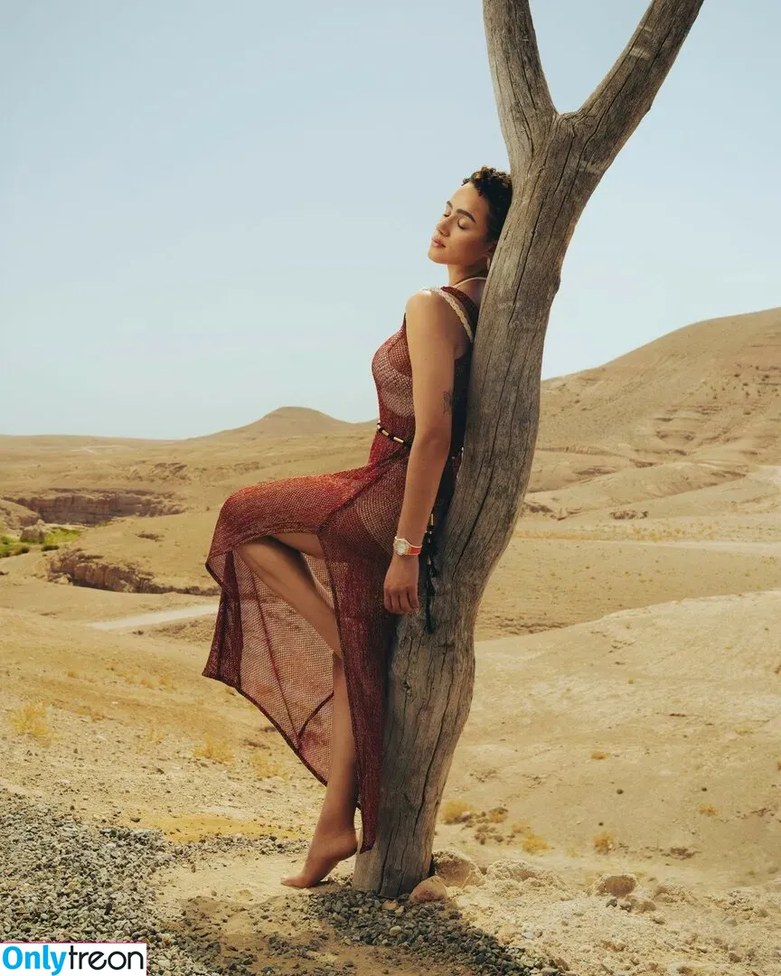 Nathalie Emmanuel nude photo #0067 (missnemmanuel / nathalieemmanuel)